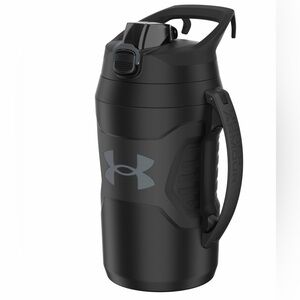 NEW UNDER ARMOUR PLAYMAKER WATERBOTTLE 64 oz!